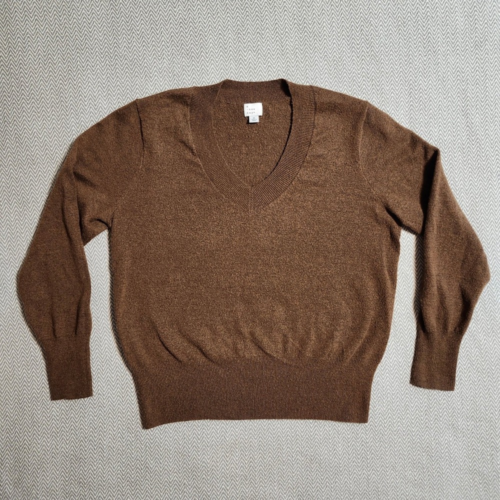 A New Day Brown V-Neck Sweater Womens Medium Recycled Polyester Pullover